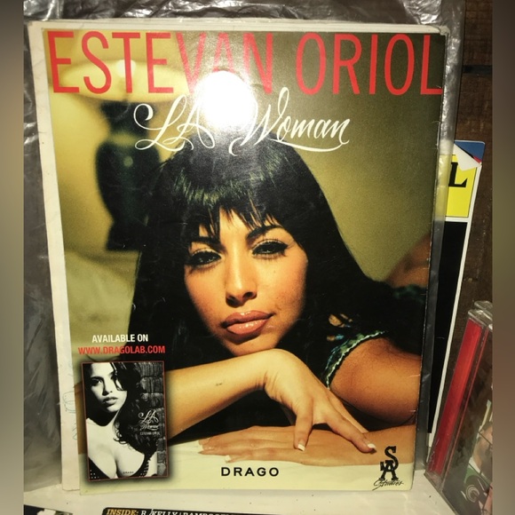 Open your eyes magazine jessenia vice used - Picture 2 of 4